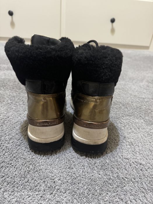 Bota Sapatilha Michael Kors