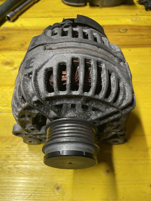 Audi A4 B6 130cv alternador
