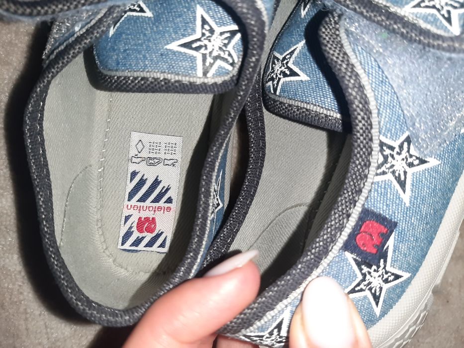 Дитячі оригінальні макасини-тапочки на садок.