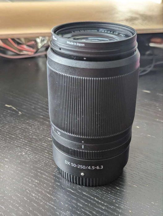 Nikon NIKKOR Z DX 50-250mm f/4.5-6.3 VR + filtr UV – stan idealny