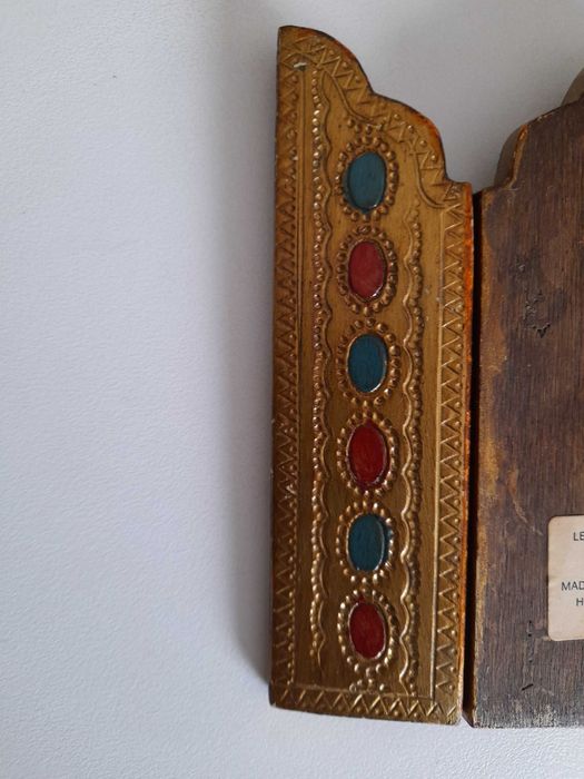 Peça  Decorativa  ( Muito antiga )