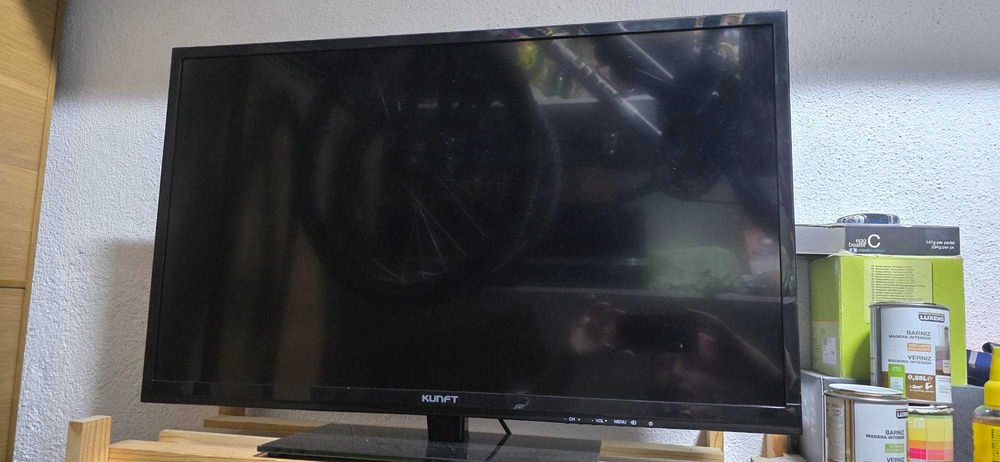 Televisor Kunft 32 polegadas