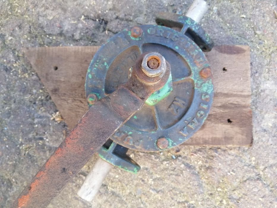 К2 - ручной насос  для солярки