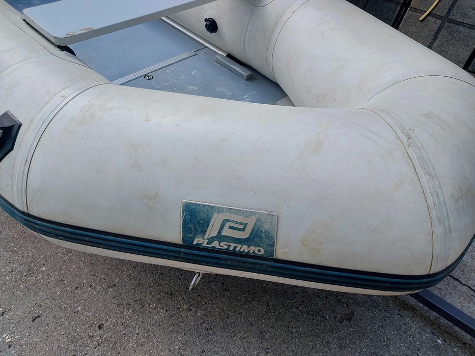 Ponton wędkarski Plastimo P-300  sztywna podłoga