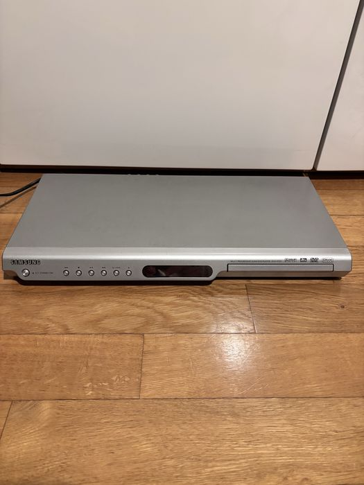 Leitor DVD Samsung - Modelo: DVD-P355