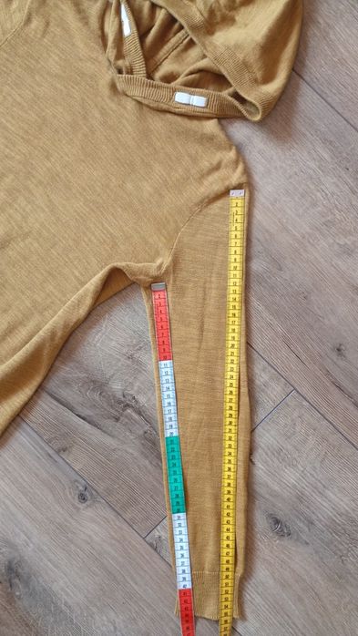 Sweter chłopięcy H&M roz 146/152