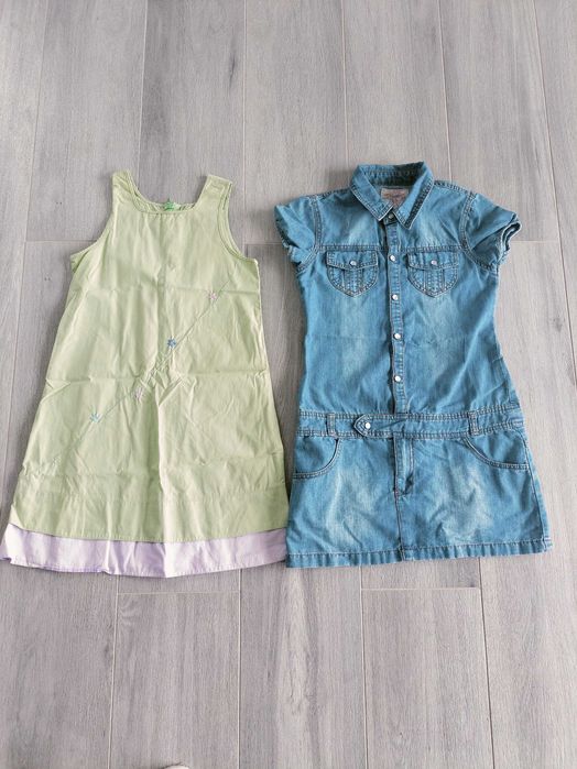 Sukienki 134/140/146