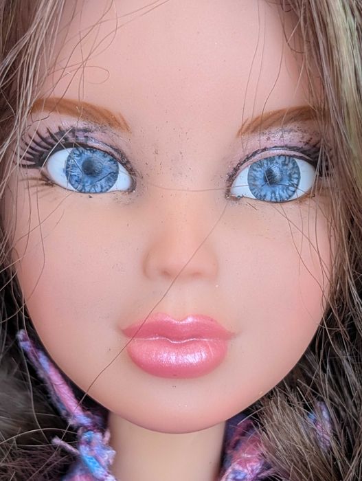 Ляльки Liv doll from spin master