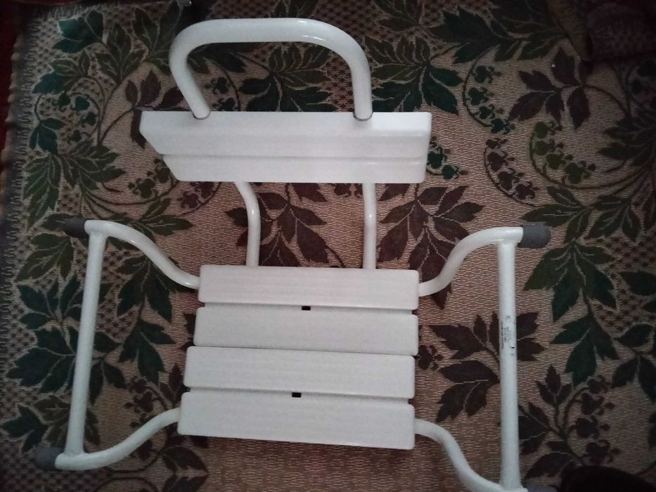 Сидіння для ванни