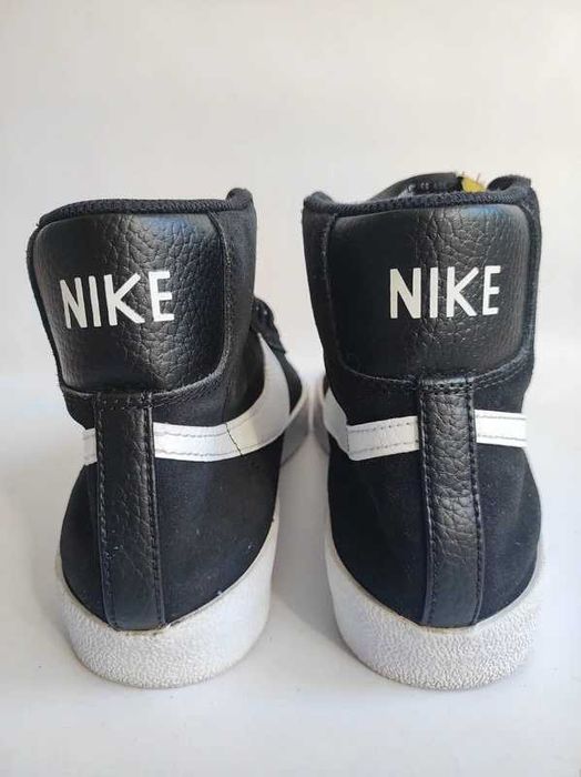 - Nike Blazer Mid '77 - Sneakersy r. 41