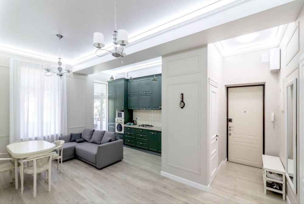 Новый ремонт! Две спальни! Продам квартиру 80м2, в Центре Днепра.