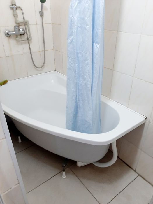 Ціна за 2 кімнати в гуртожитку, 18+7,виведені в одиницю, вільні,Сталев