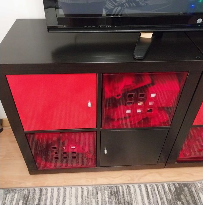 Movel em cubos IKEA castanho ,preto