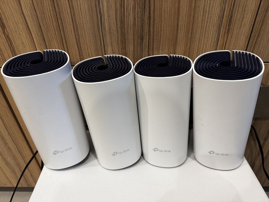 4 sztuki Router TP-Link DECO P9 Hybrid Mesh WiFi PLC