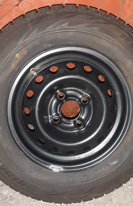 Шини на дисках,  R13 Bridgeston Blizzak Revo GZ