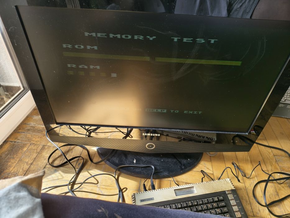 Atari 600XL 16kB Basic dasz rade ?  po tragicznych przejściach