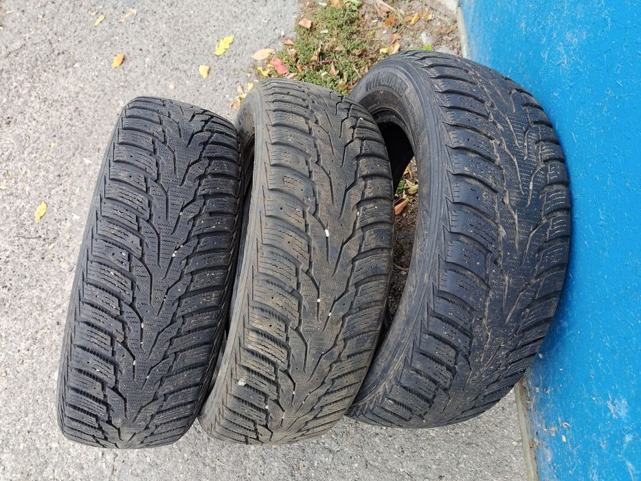 Продам гуму NEXEN 215/60 R16 Зимова