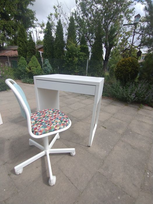 Komplet mebli IKEA do pokoju dziecięcego