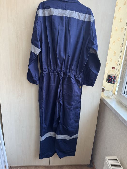 Мужской рабочий комбинезон ( новый)