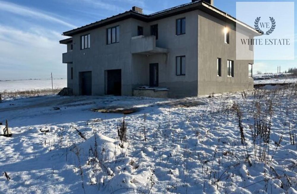 Продаж 2 поверхового дуплекса у с. Чистилів