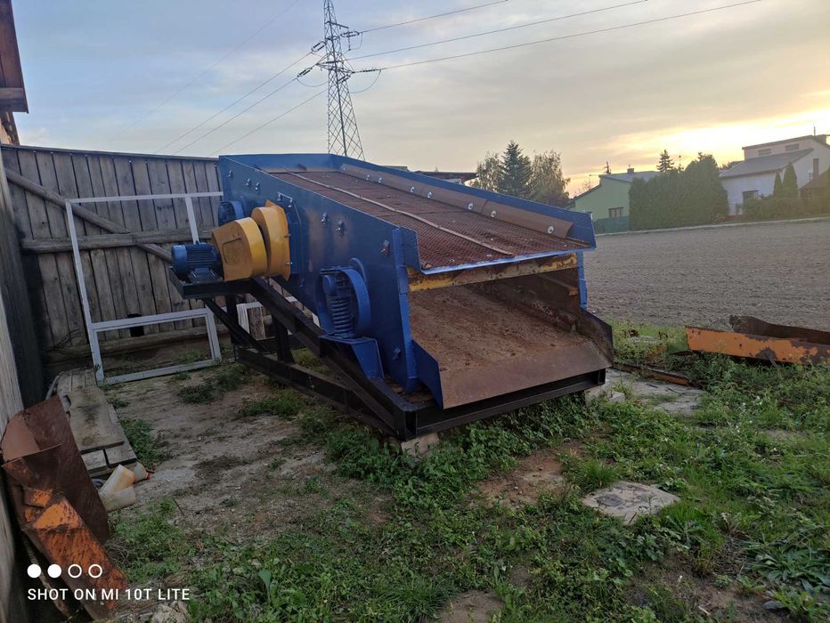 Przesiewacz do ziemi/piachu