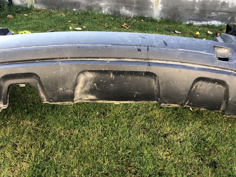 Задній бампер Renault Duster. Дастер