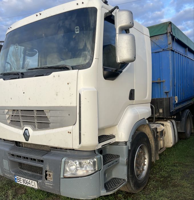 Авто RENAULT Premium