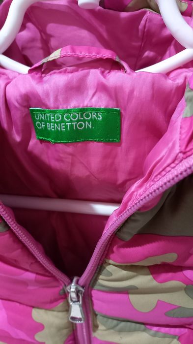 Курточка benetton на дівчинку 2 рочкїв