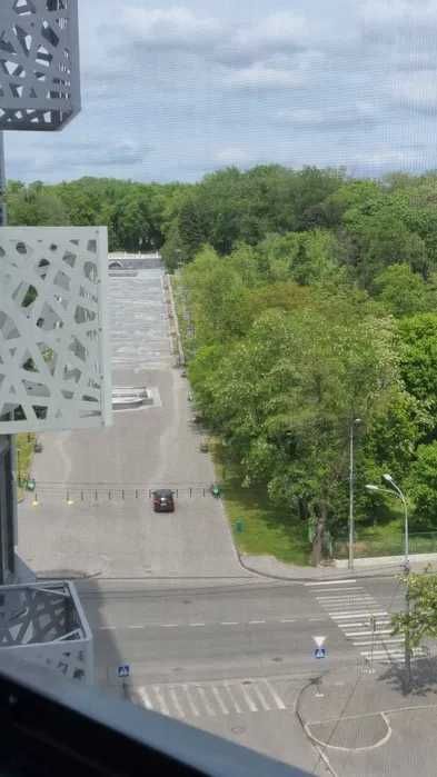 Продам 3к квартиру в ЖК Инфинити Центр Сад Шевченко Каскад