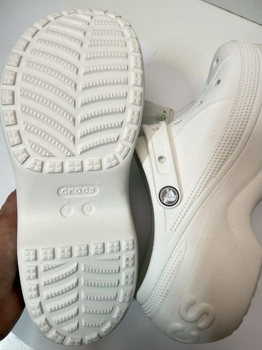 Crocs, klapki 39-40