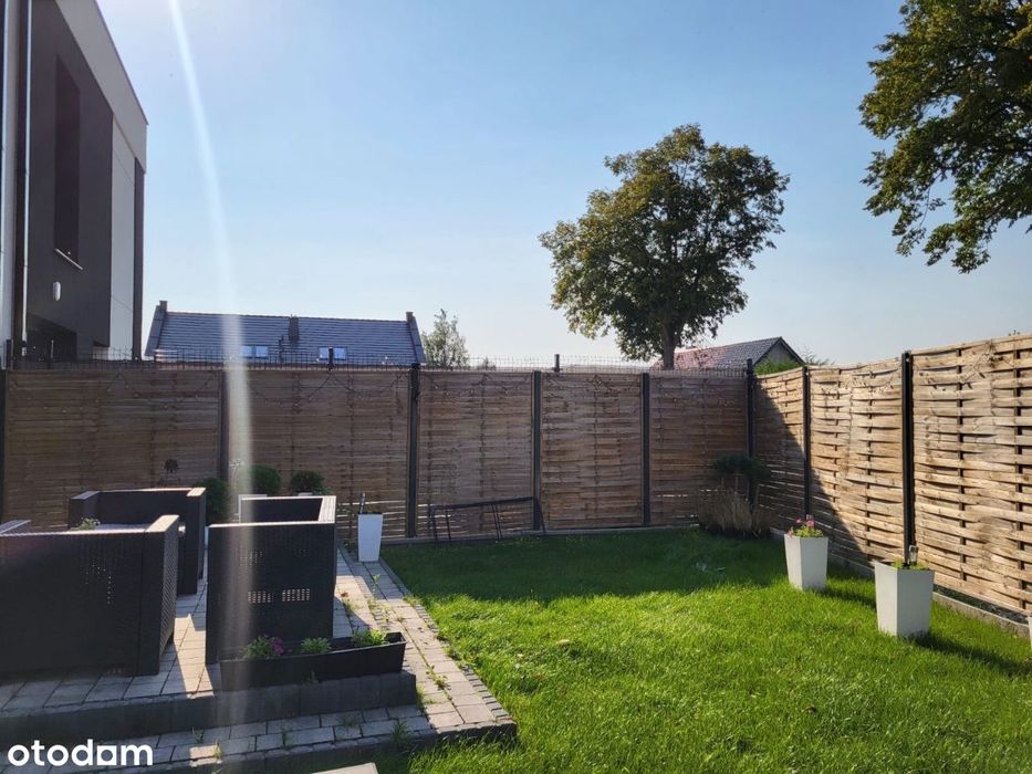 Apartament 3 pokoje z tarasem i ogrodem -
