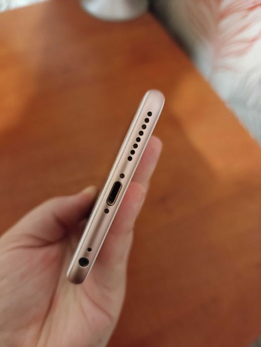 Продаю телефон Apple iPhone 6s Plus 128Gb в гарному стані 2800грн