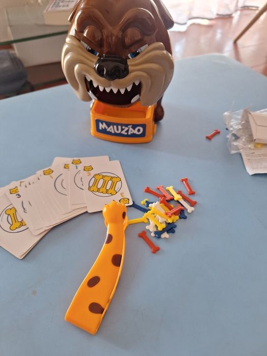Jogo lúdico em bom estado