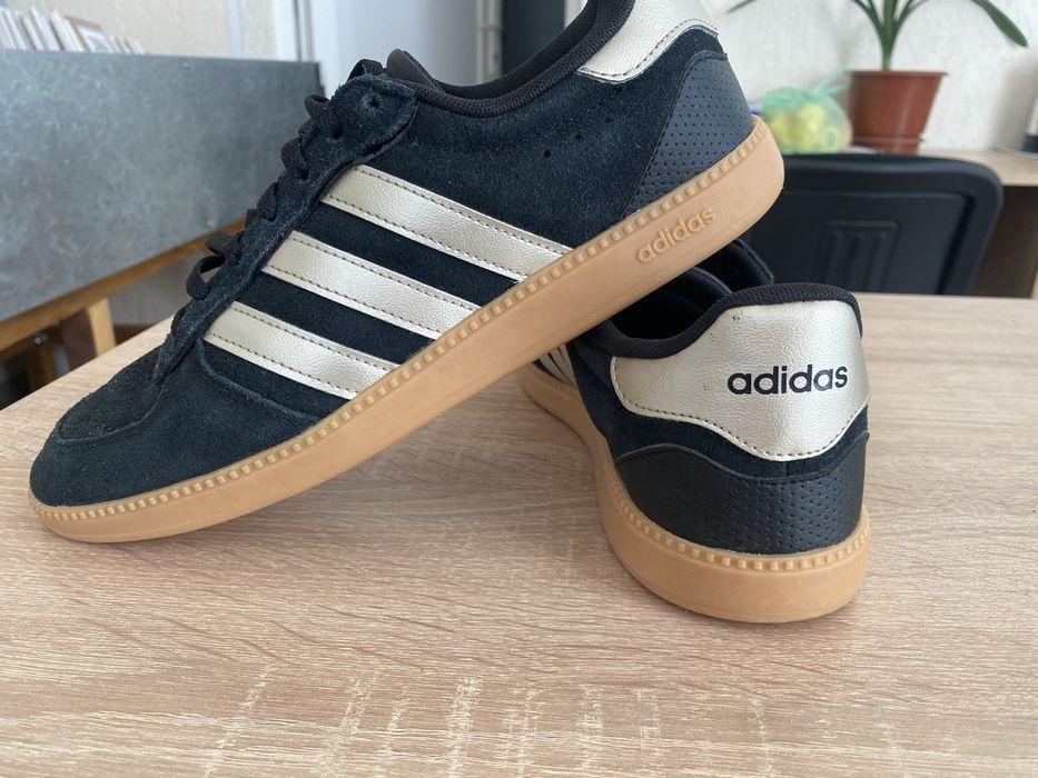 Кросівки Adidas оригінал