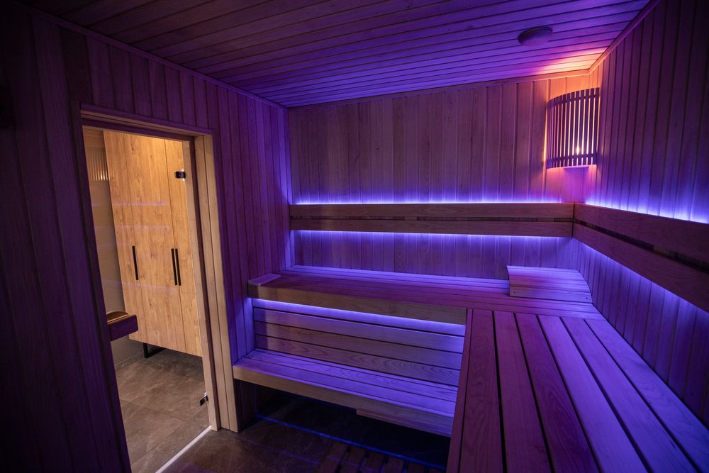 Подобова оренда будинку “Між Derev” біля лісу з басейном, чаном,лазнею