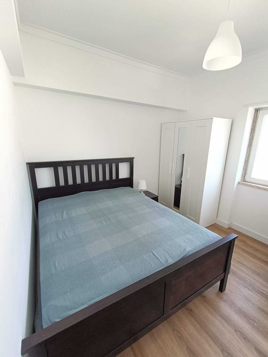 Quarto para estudantes junto ao metro