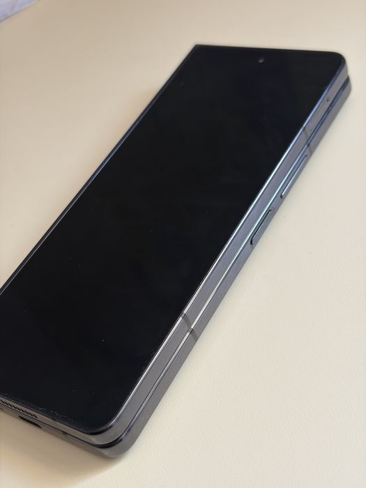 Samsung Galaxy Fold5 12/512 GB