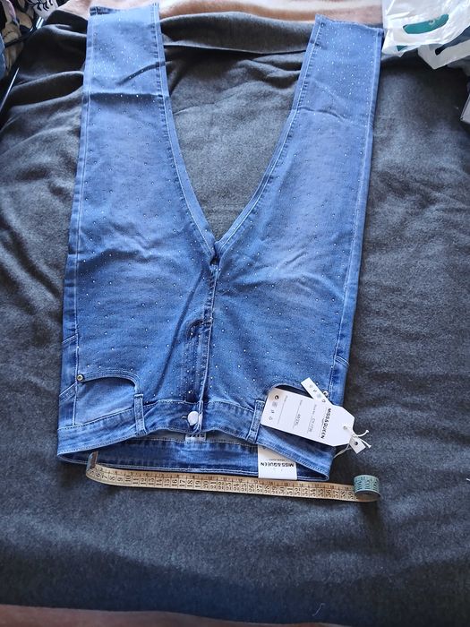 Diversas roupas 5€ e 10€