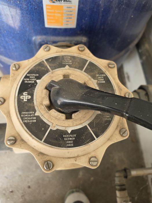 Deposito de filtragem de água para piscina