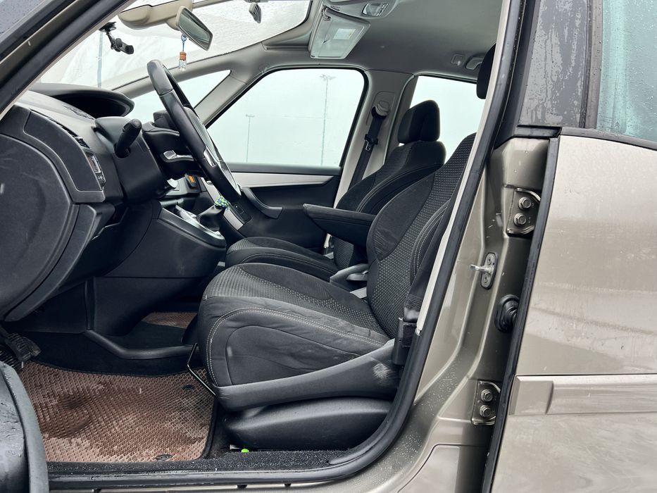 Citroen c4 Picasso 2010 рік 1.6 бензин