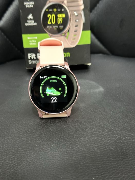 Смарт годинник MAXCOM Fit FW32 Gold НОВІ