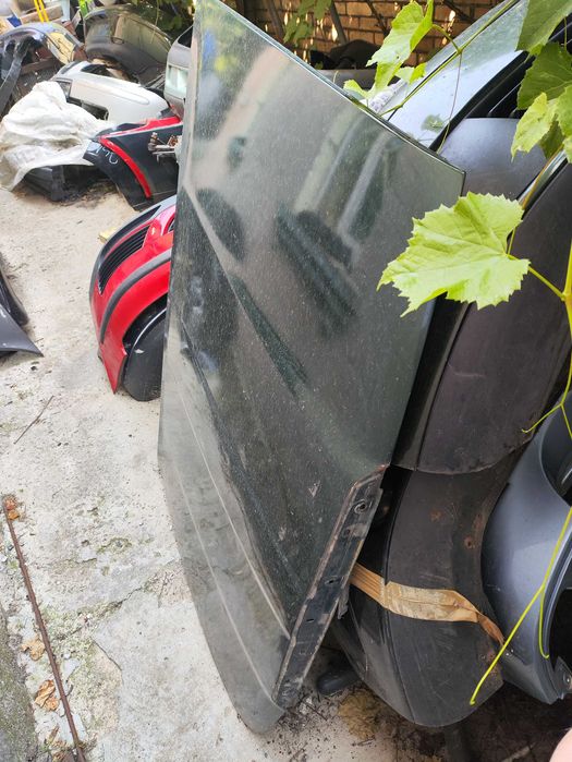 Капот  Шкода октявия тур