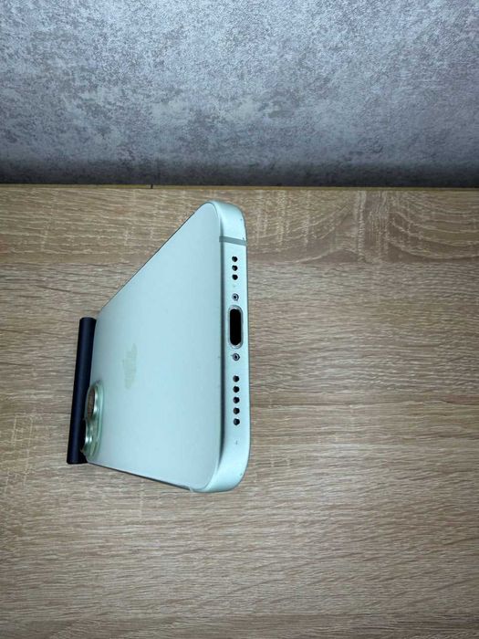 Iphone 15 128 gb, ідеальний стан, 100 акб, айфон 15 128 гб