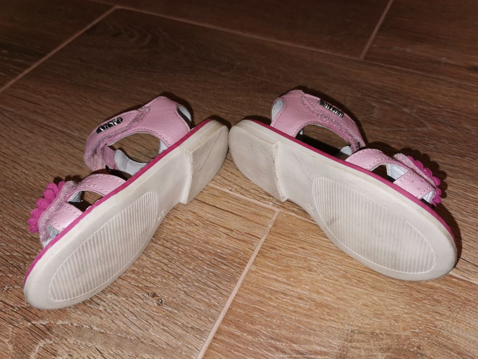 Sandałki buty Lasocki Kids stan bdb r.24