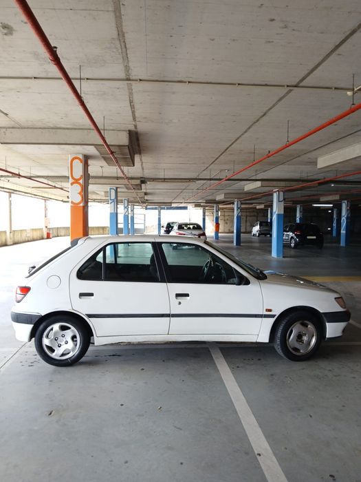 Peugeot 306 136.000Kms (Reais)