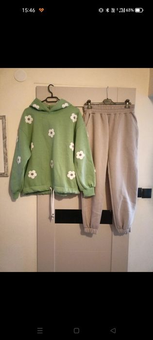 Piękny dres ocieplany