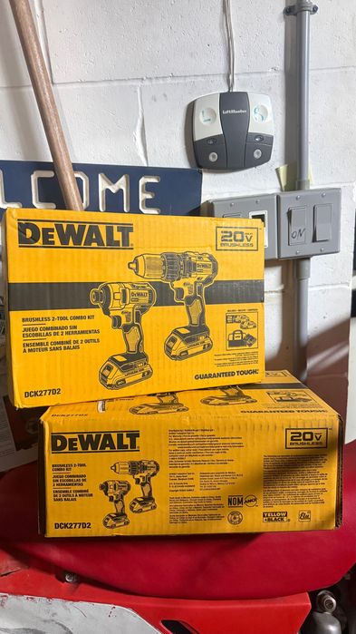 Dewalt  Berbequim  Aparafusadora