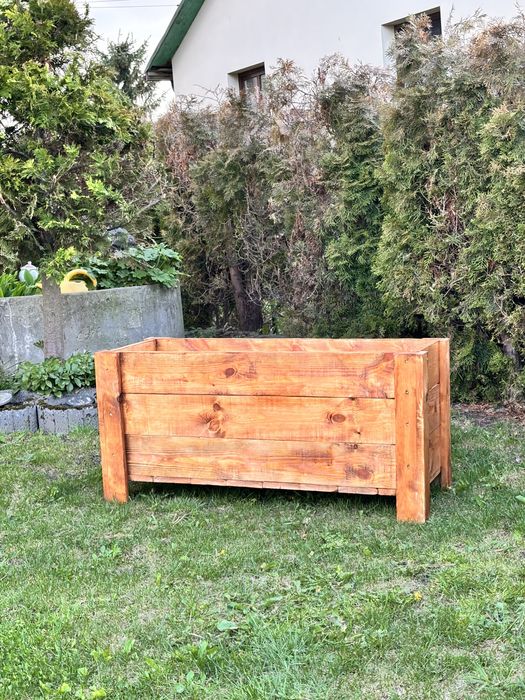 Dobica ogrodowa 100x30x50
