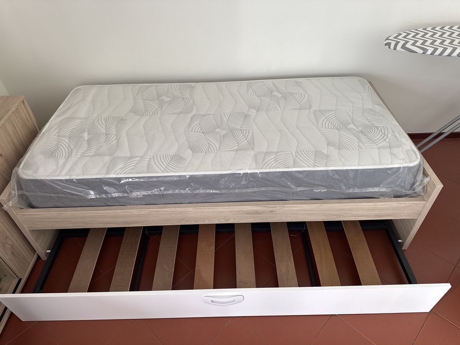Cama de solteiro