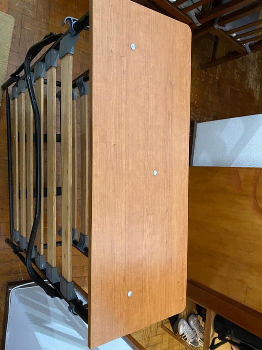 Cama dobrável de solteiro